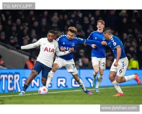 热刺客场逆转埃弗顿，孙兴慜梅开二度助球队获得胜利